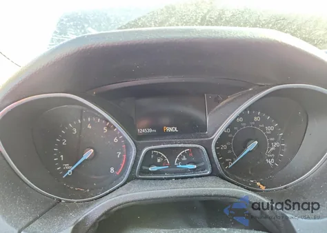 2016 Ford Focus Se z USA, uszkodzony, nr VIN 1FADP3F21GL261790